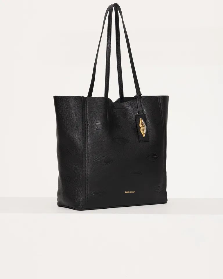 Bolso Shopper Negro con Estampado de Besos en Relieve de Jazmin Chebar en Bolsos y Carteras para argentina