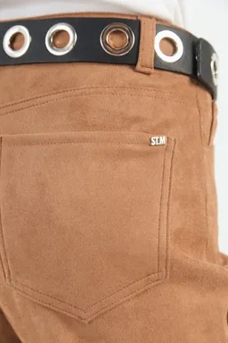 Pantalon kelce suede de St Marie en Pantalones para argentina