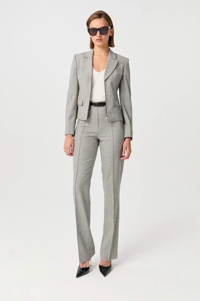 Blazer corto de sastrería melange elastizada con cierre central de Markova en Blazers para argentina