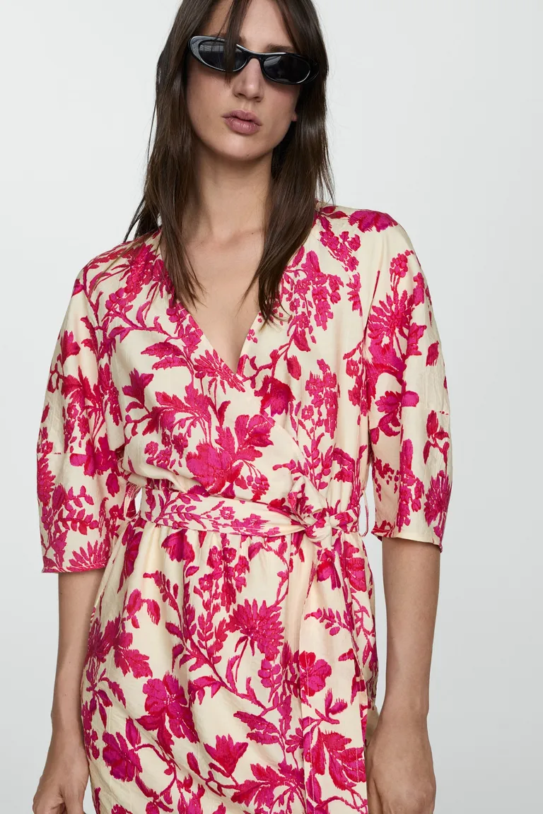 Vestido cruzado estampado floral de Mango en Vestidos para argentina