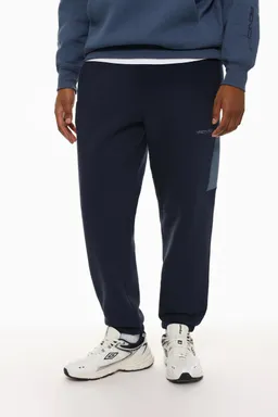 Pantalón chándal color block de Lefties en Pantalones para argentina
