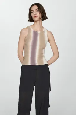 Top canalé tiedye de Mango en Tops para argentina