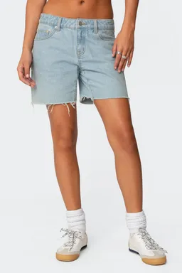 Shorts denim tiro bajo tomboy de Edikted en Shorts para argentina