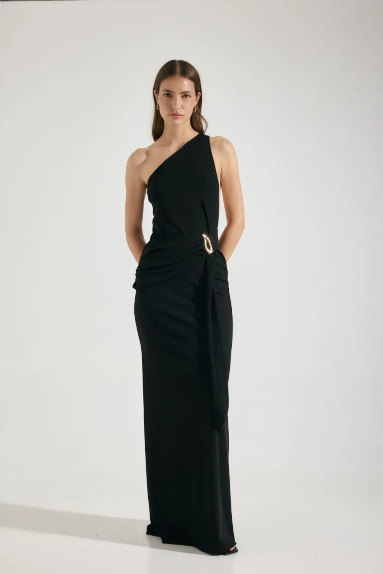 Vestido de un solo hombro con lazo en la cintura de Audaz en Vestidos para argentina