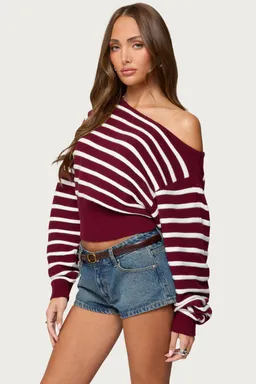 Sweater mika oversized con hombros descubiertos de Edikted en Buzos y Sweaters para argentina