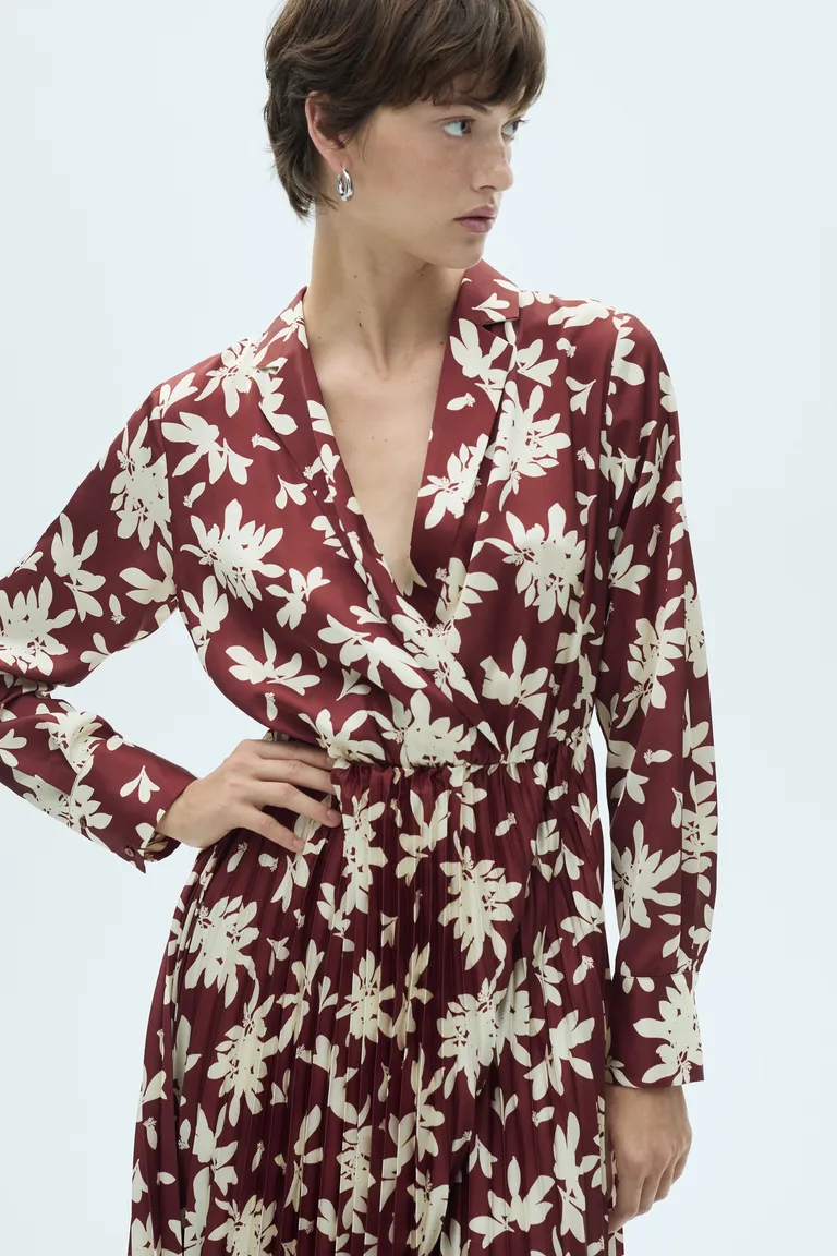 Vestido plisado estampado de Mango en Vestidos para argentina