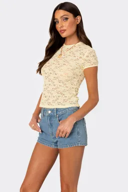 Kaori remera encaje transparente de Edikted en Remeras para argentina