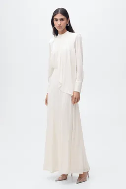 Vestido satinado cuello volante de Mango en Vestidos para argentina