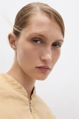 Cazadora bomber vaquera de Mango en Chaquetas para argentina
