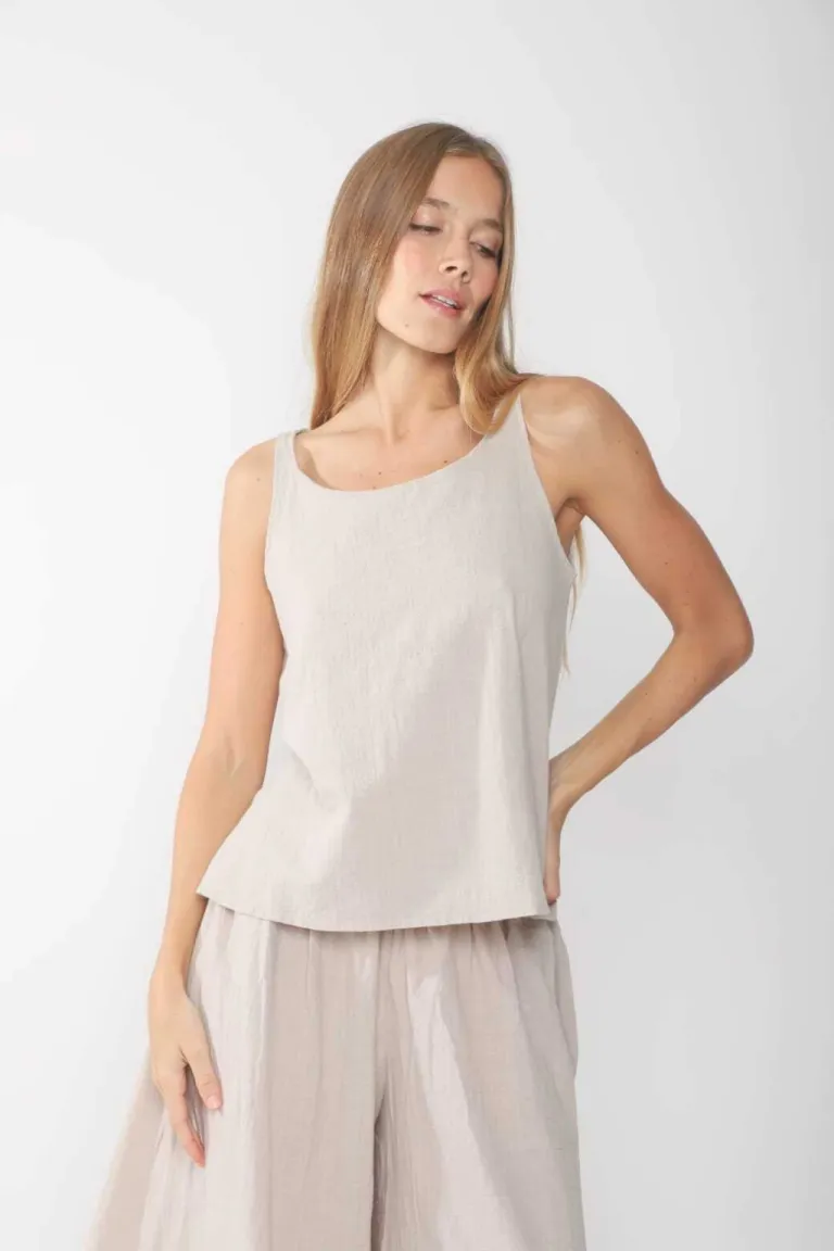 Blusa evase de lino para mujer, diseño elegante y casual de Belle en Blusas para argentina