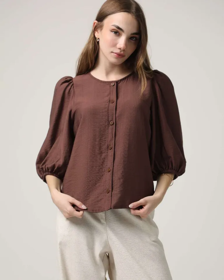 Camisa de lino y rayón con manga princesa y cierre frontal de Hesed en Camisas para argentina