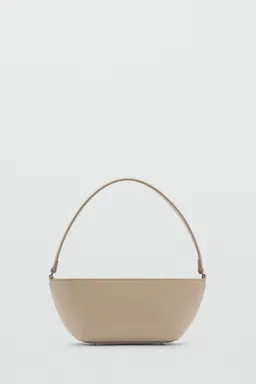 Cartera hombro ovalada de Mango en Bolsos y Carteras para argentina