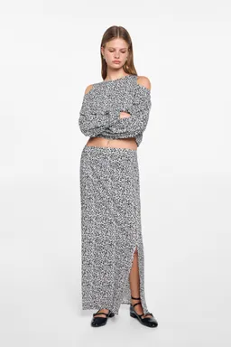 Falda midi leopardo de Mango Teen en Faldas para argentina