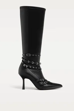 Botas altas hebillas de Stradivarius en Botas y Botinetas para argentina