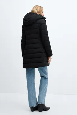 Anorak acolchado con capucha de Mango en Chaquetas para argentina