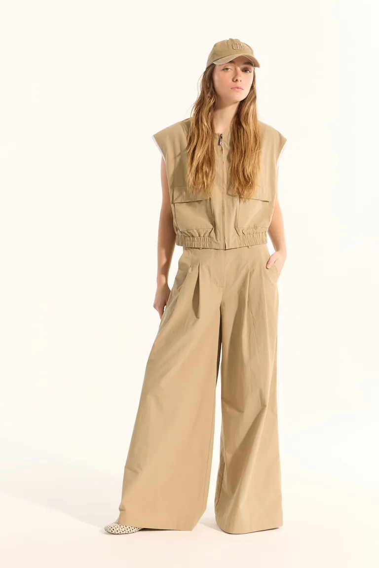 Pantalón ancho de corte recto en tela poplin satinada para un look fresco y versátil de Portsaid en Pantalones para argentina