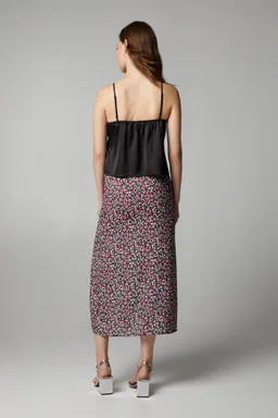 Falda midi estampada de Mango Teen en Faldas para argentina