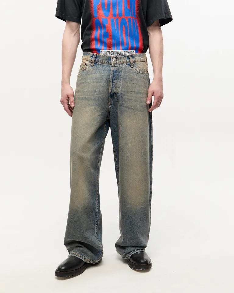 Pantalones wide fit de denim vintage con lavado artesanal en tonos azules y marrones de Ay Not Dead en Pantalones para argentina