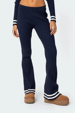 Pantalones acampanados acanalados pluto de Edikted en Pantalones para argentina