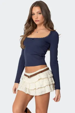 Remera acanalada con encaje mora de Edikted en Remeras para argentina