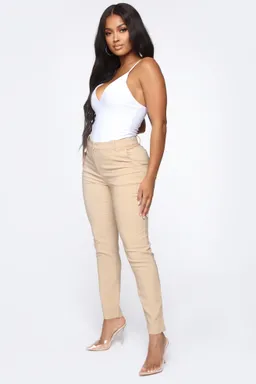 Pantalón de Fashion Nova en Pantalones para argentina