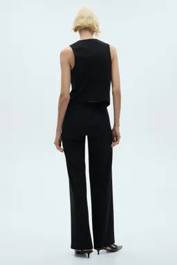 Pantalón recto punto de Mango en Pantalones para argentina