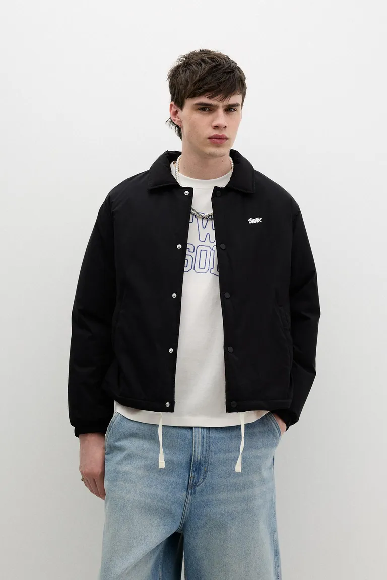 Chaqueta ligera stwd gráfico de Pull&Bear en Abrigos y Camperas para argentina