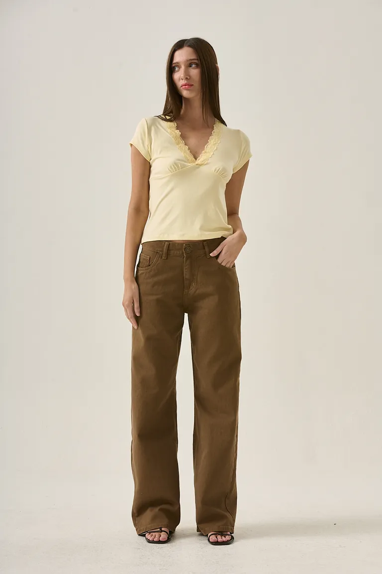 Pantalones de pierna ancha en denim marrón con corte moderno y tiro medio de Sweet en Pantalones para argentina