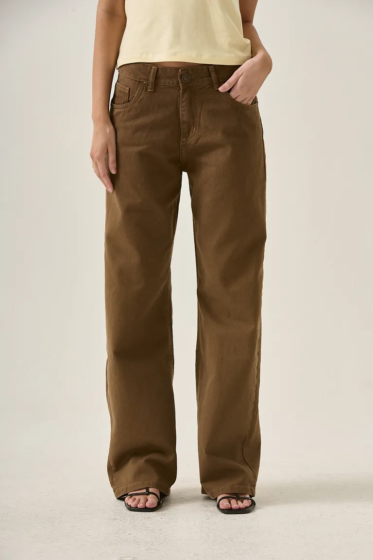 Pantalones de pierna ancha en denim marrón con corte moderno y tiro medio de Sweet en Pantalones para argentina
