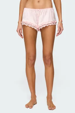 Shorts clair volados encaje satén de Edikted en Pijamas y Sleepwear para argentina