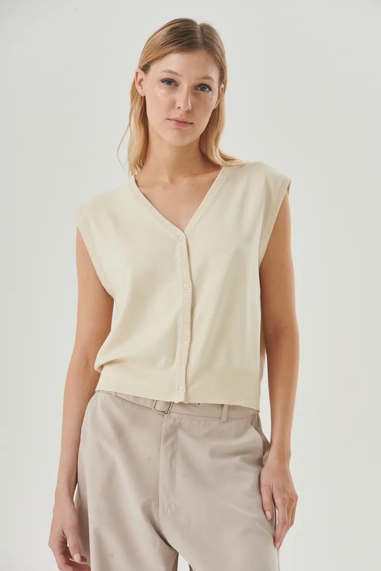 Chic y sofisticado: chaleco de diseño atemporal para lucir elegante en cualquier ocasión de Sweet en Chalecos para argentina