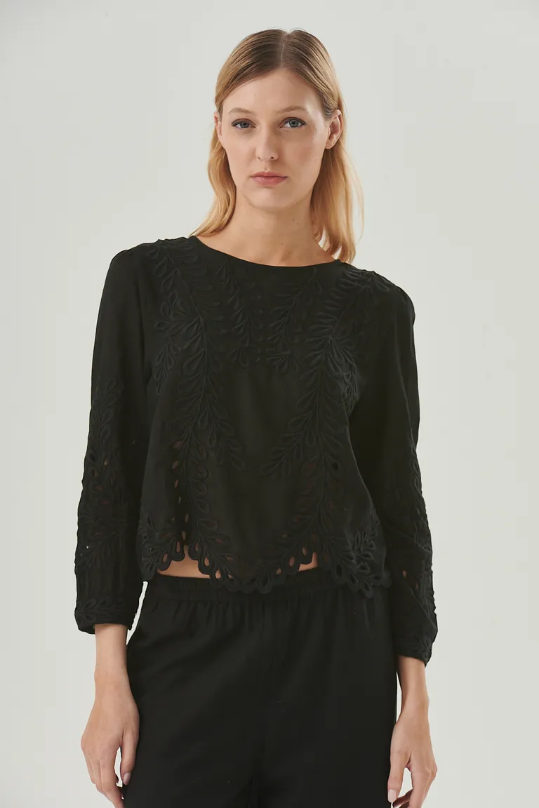 Blusa negra con diseño elegante y sofisticado para mujer de Sweet en Blusas para argentina
