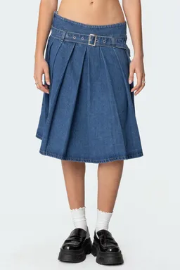 Falda midi denim plisada con cinturón de Edikted en Faldas para argentina