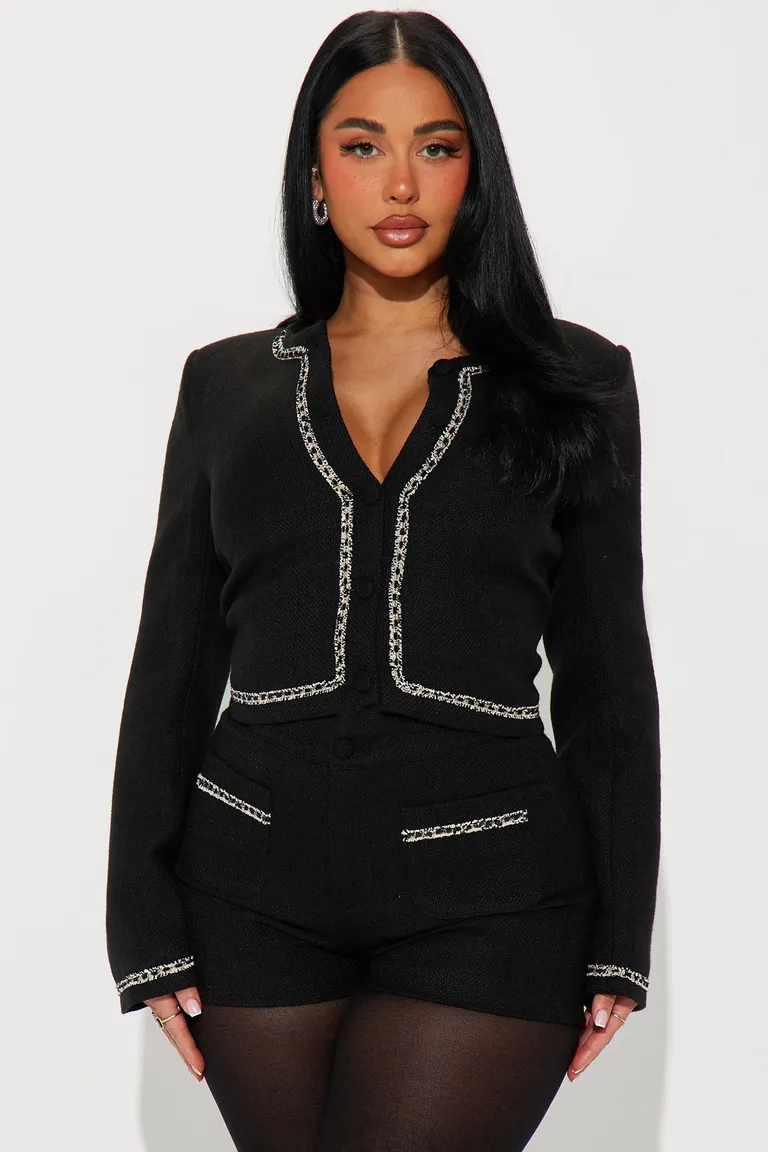 Blazer tweed corto negro de Fashion Nova en Blazers para argentina