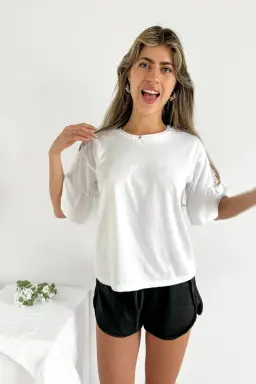 Remera amplia volados de Benka en Remeras para argentina