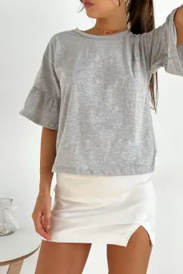 Remera amplia volados de Benka en Remeras para argentina