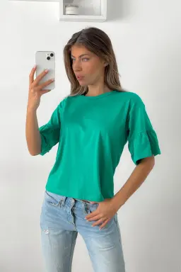 Remera amplia volados de Benka en Remeras para argentina