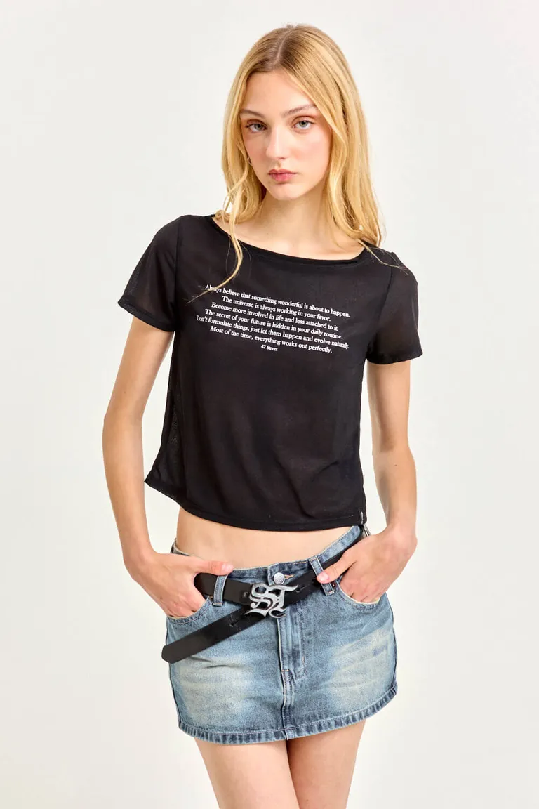 Remera negra de manga corta con estampado de frase inspiradora de 47 Street en Remeras para argentina