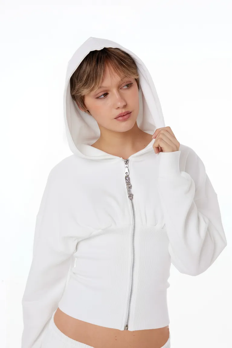 Hoodie blanco con cintura encorsetada y cierre desmontable de Black Mamba en Buzos y Sweaters para argentina