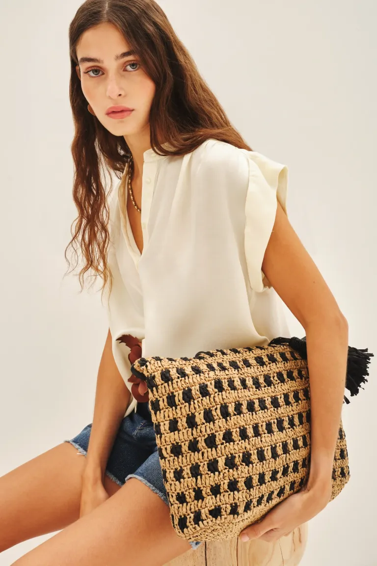 Camisa de corte amplio en viscosa con canesú y botones a tono de Rapsodia en Camisas para argentina