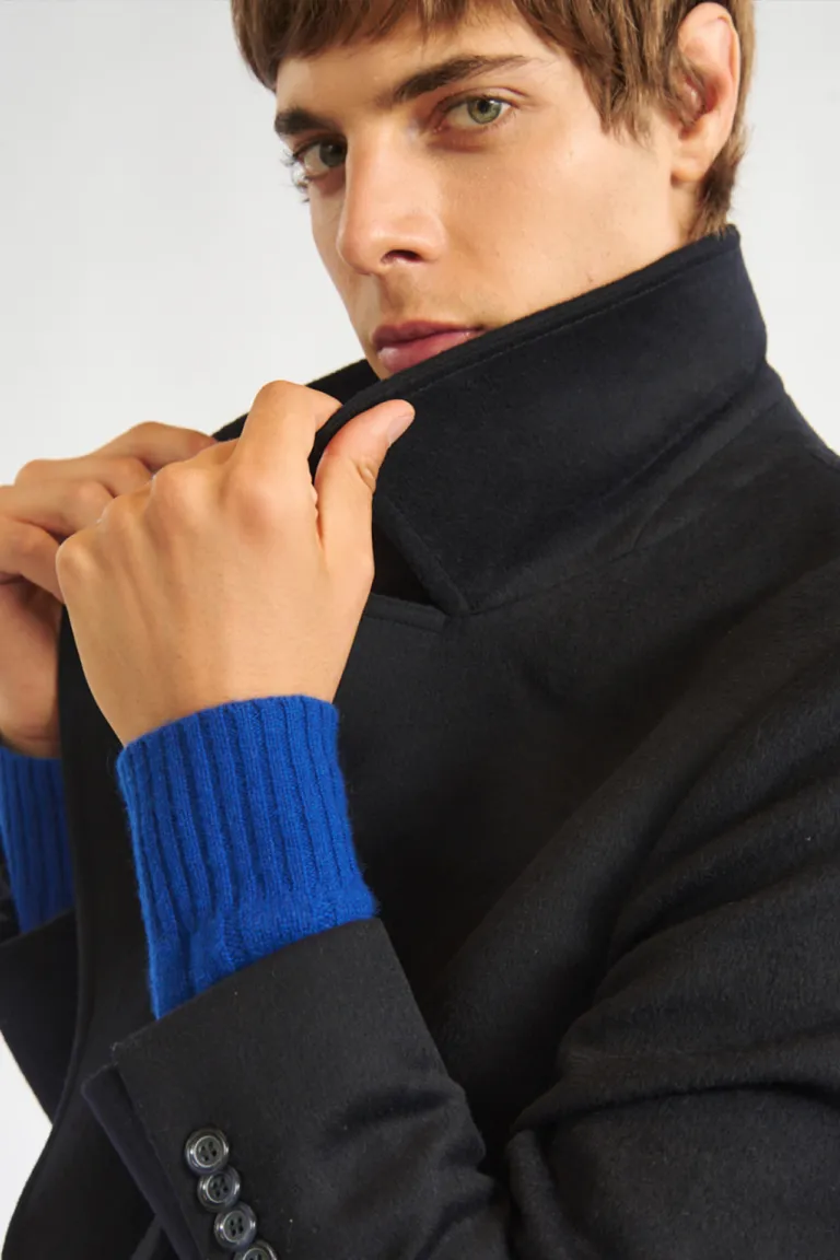 Saco masculino de estilo francés con solapas clásicas y estructura entallada de Bensimon en Abrigos y Camperas para argentina