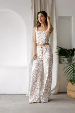 Wide leg estampado bengalina de Monaliza Plus en Pantalones para argentina