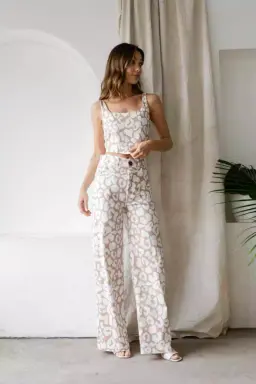 Wide leg estampado bengalina de Monaliza Plus en Pantalones para argentina