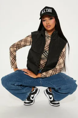 Chaleco puffer city tour de Fashion Nova en Chalecos para argentina