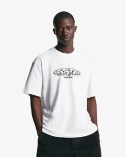 Remera manga corta estampada de Bershka en Remeras y Polos para argentina