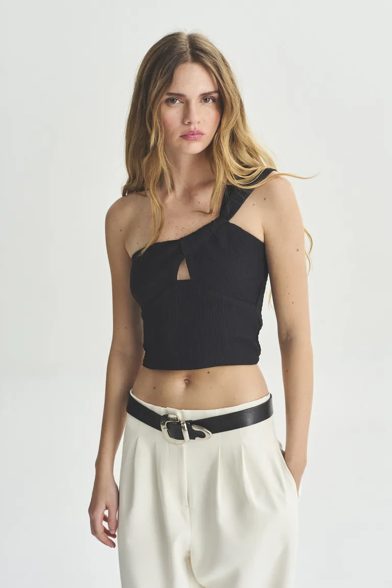 Top de un hombro negro para mujer, diseño ajustado y elegante de Akiabara en Tops para argentina