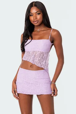 Musculosa encaje espalda abierta lyra de Edikted en Tops para argentina