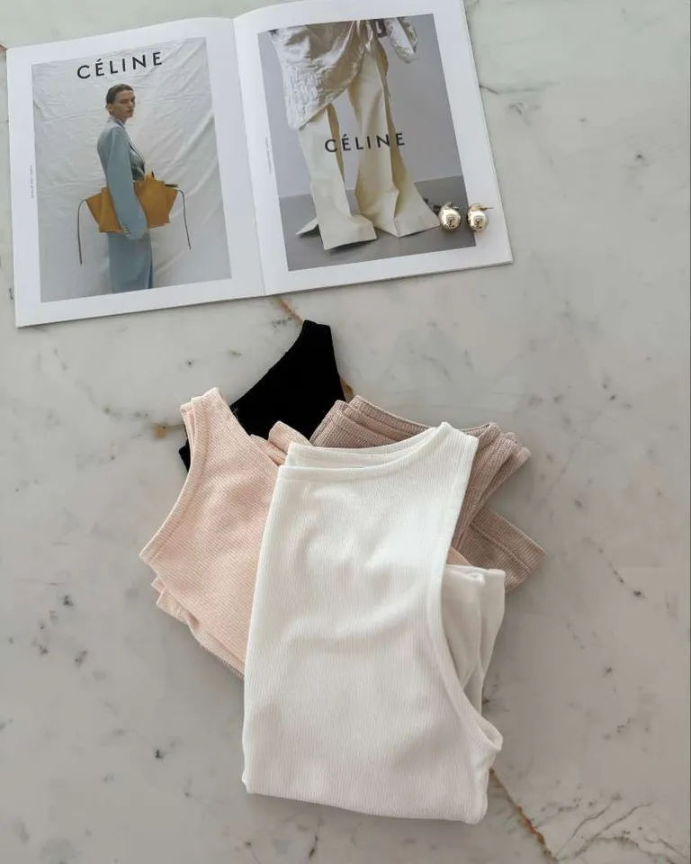 Musculosa de algodón con escote de bote para mujer de Hesed en Remeras para argentina