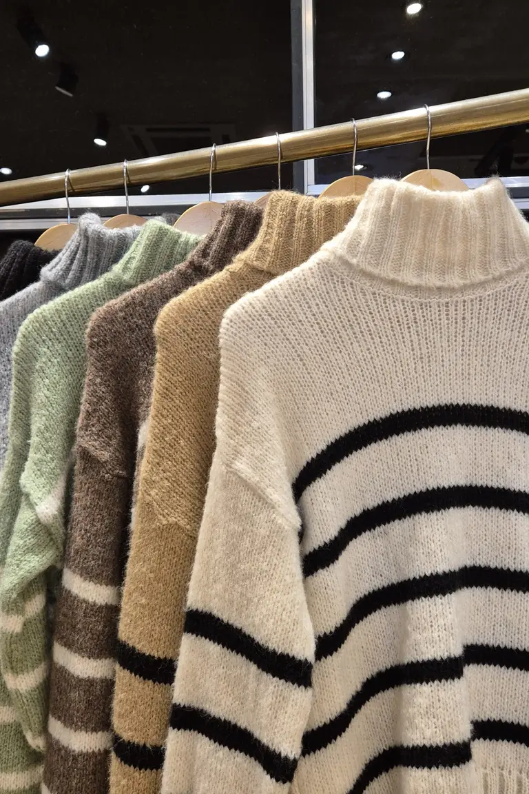 Polera de Frizz de Hesed en Buzos y Sweaters para argentina