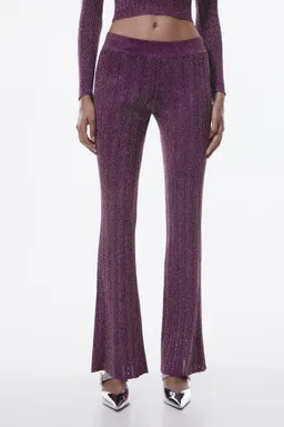 Pantalón acampanado punto lúrex de Mango en Pantalones para argentina